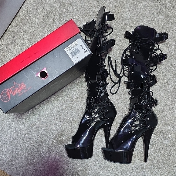 Pleaser Shoes - Pleaser Delight Black Patent Lace-Up Heels 8M 5UK 38EU